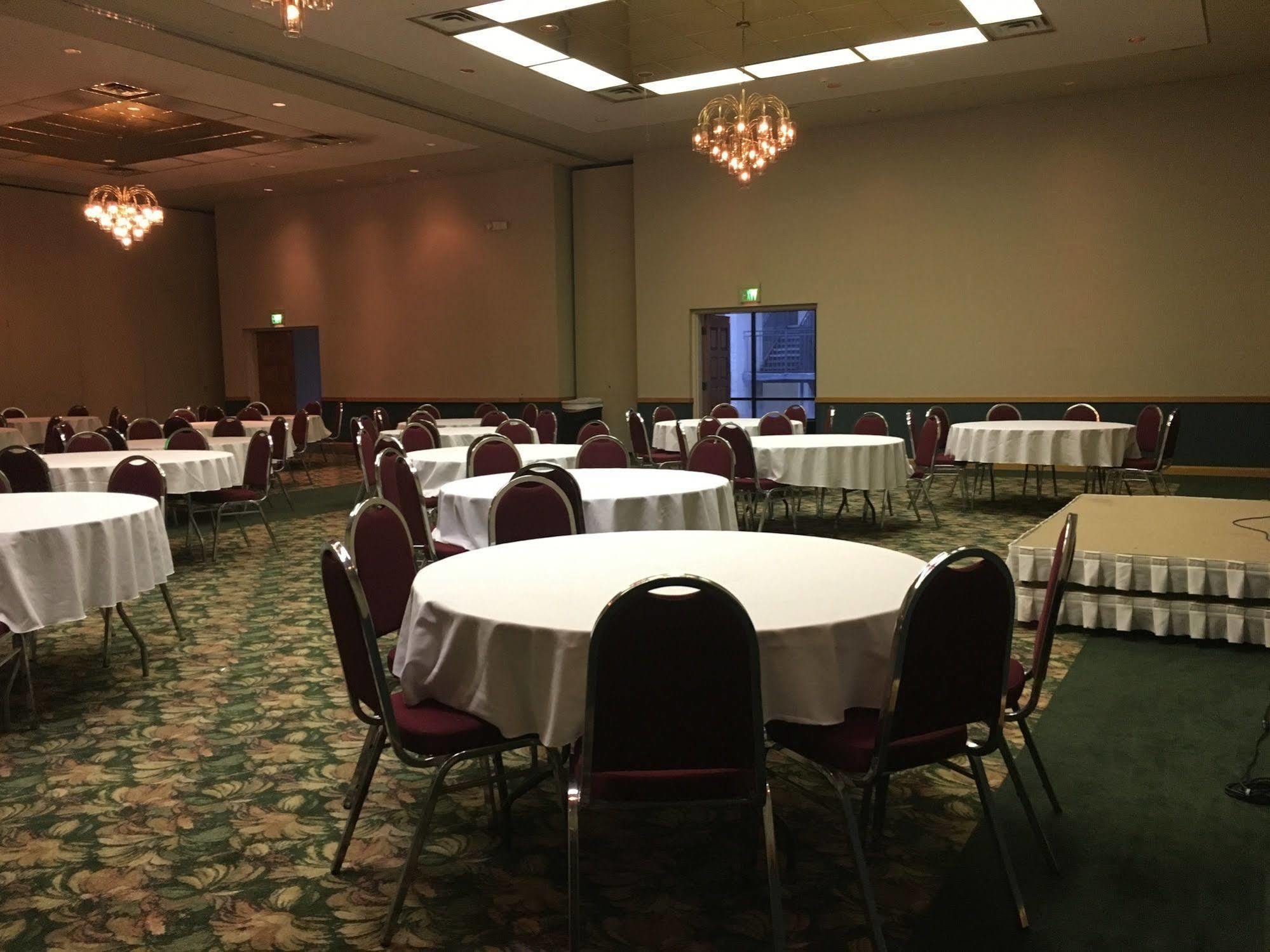 Rodeway Inn Conference Center Crawfordsville Luaran gambar