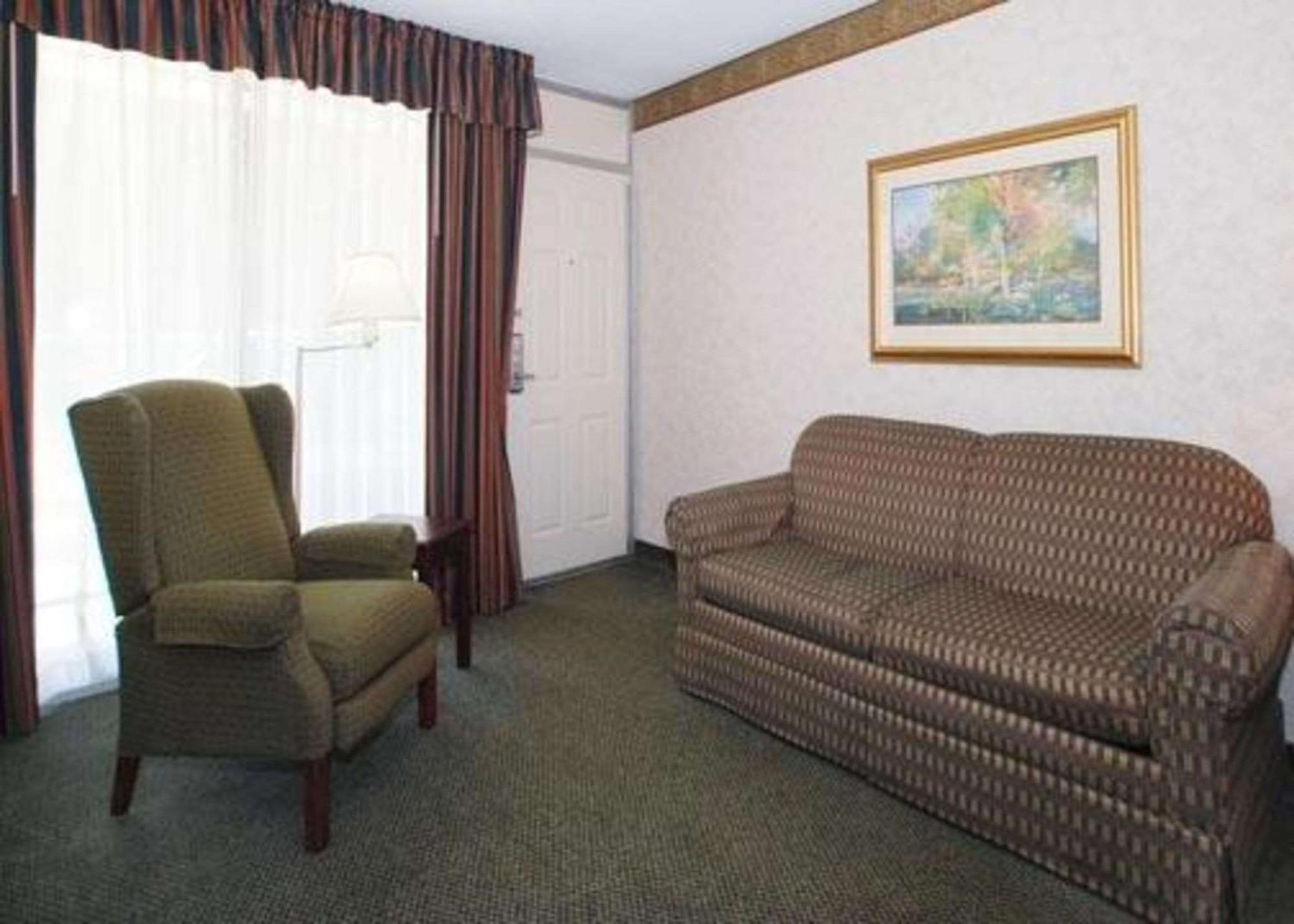 Rodeway Inn Conference Center Crawfordsville Luaran gambar